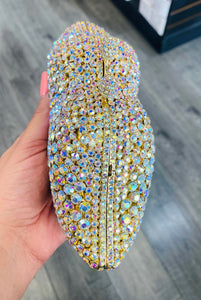 Lip-Shaped Clutch AB Crystals